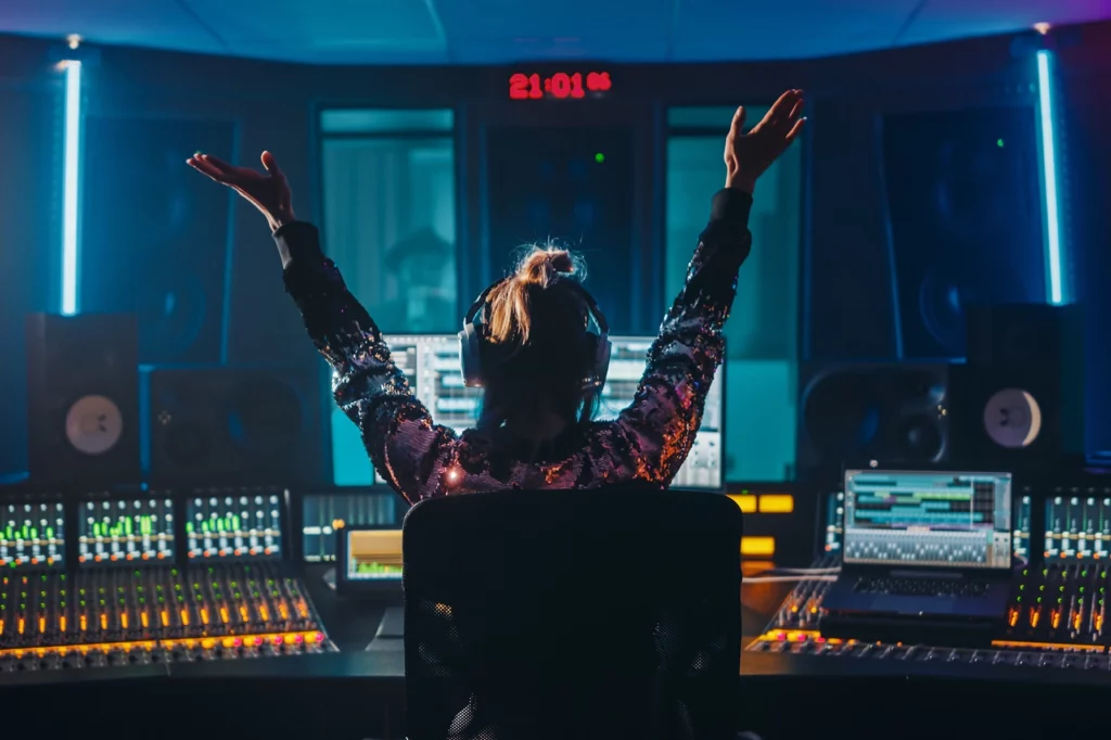 Singer Work Environment Opportunities and resources for performers - Independent Society of ...